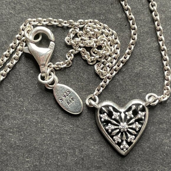 🤍✨Retired PANDORA S 925 ALE Sterling Silver CZ Heart of Winter Pendant Necklace - Picture 6 of 10